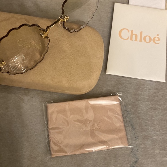 Chloe Sunglasses, New - Picture 5 of 7